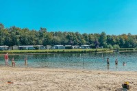 Camping mit Freizeitsee in Holland