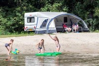 Camping mit Badesee und Strand in Holland